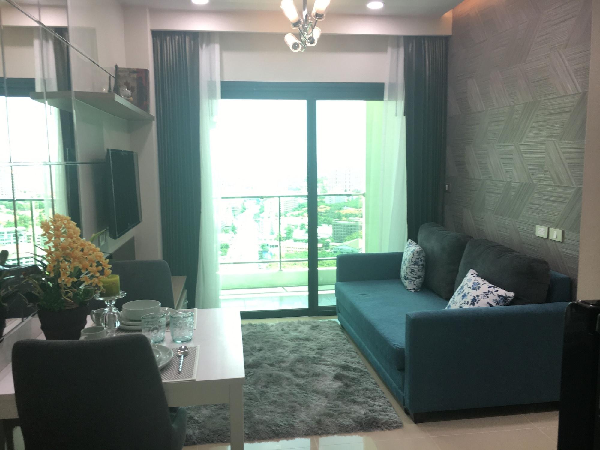 Dusit Grand View